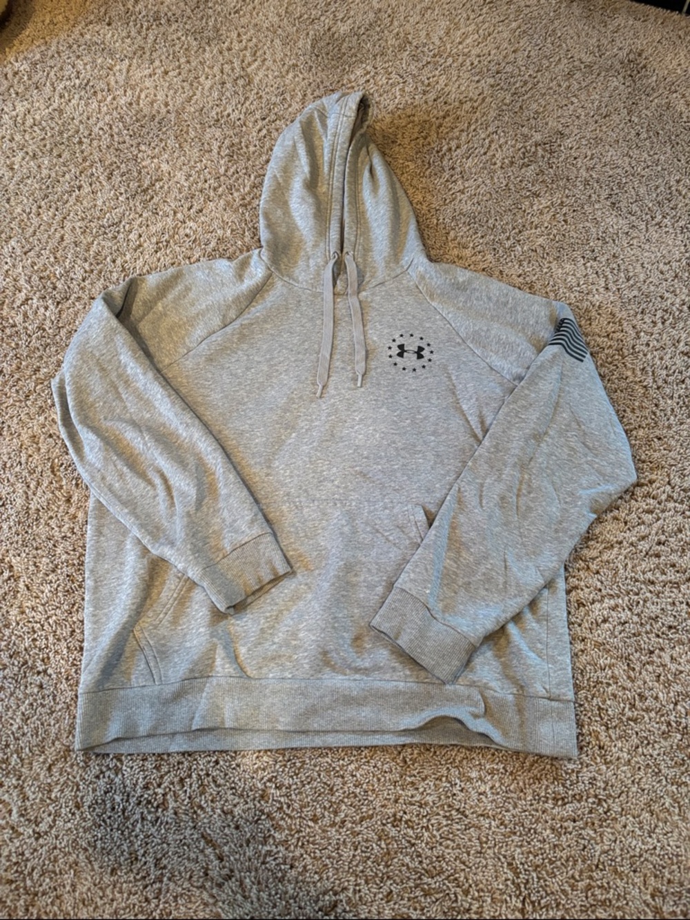 Youth Under Armour Light Gray Freedom Pullover Hoodie